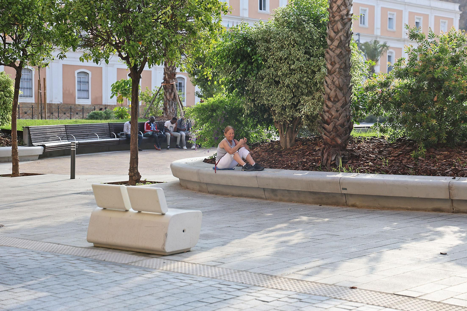 La Plaza de La Merced, un remanso de paz en las mañanas de verano