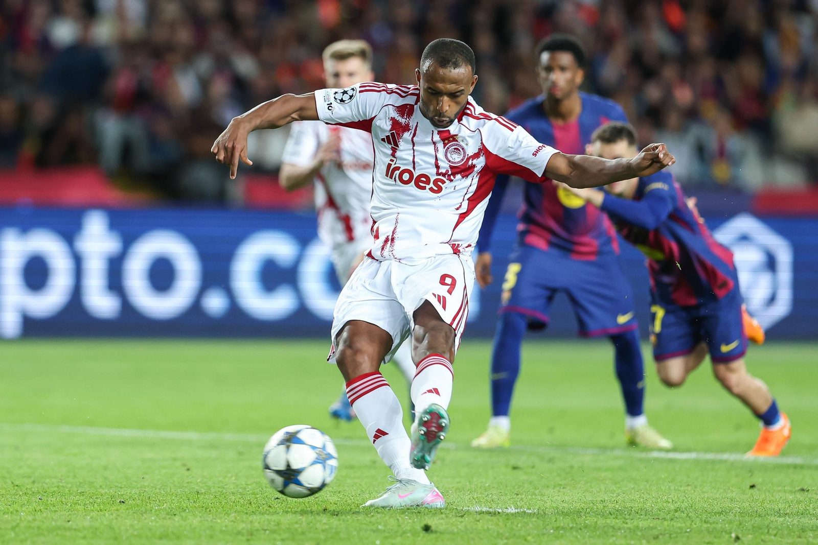 Las fotos del Barcelona-Olympiacos