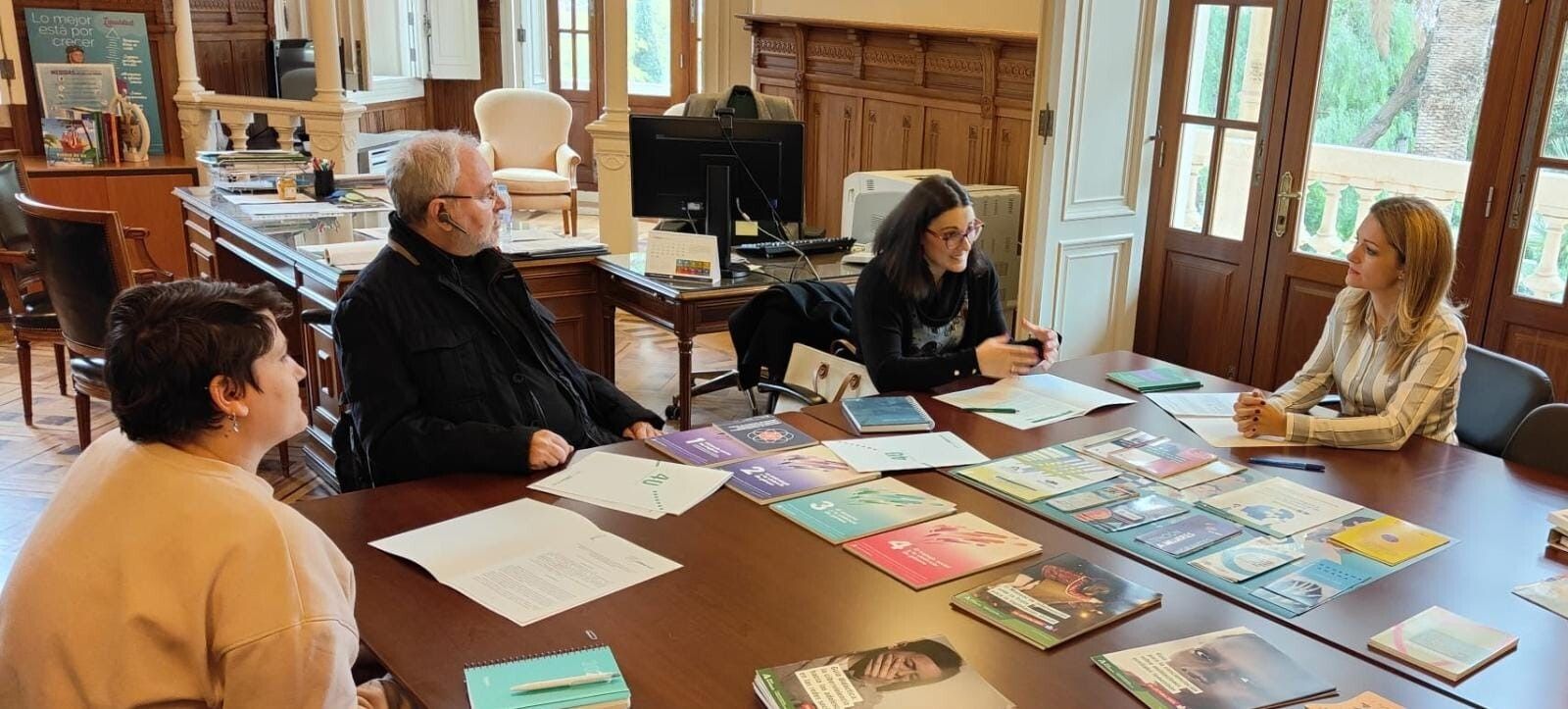 Verdiblanca inserta laboralmente a una veintena de mujeres víctimas de violencia de género