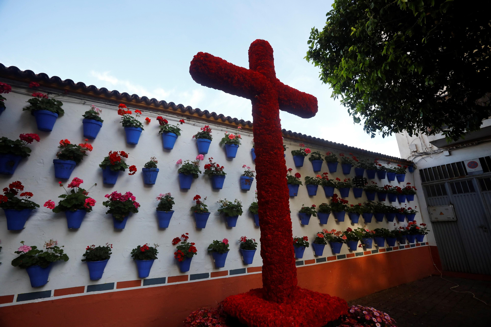 Cruz de la Peña Los Quijotes Cordobeses. Las Cruces ganadoras del concurso municipal de Córdoba 2024, en imágenes