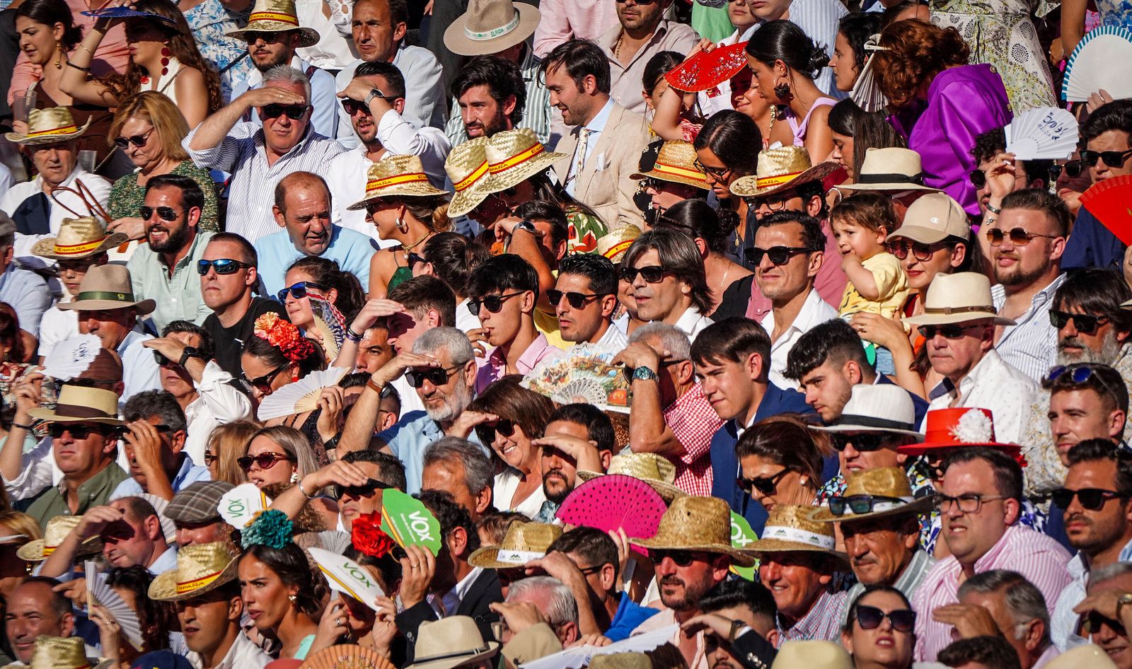 Puerta grande para Roca Rey y El Juli en la plaza de toros de Jerez