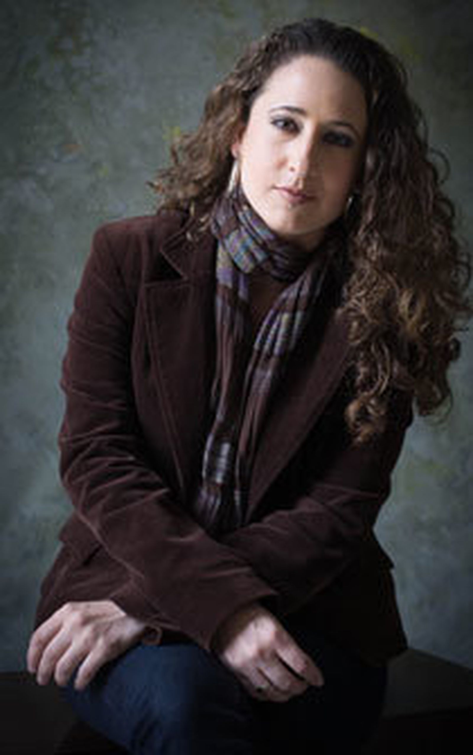 "Necesito poco, con una guitarra y un cacho de pan me basta"