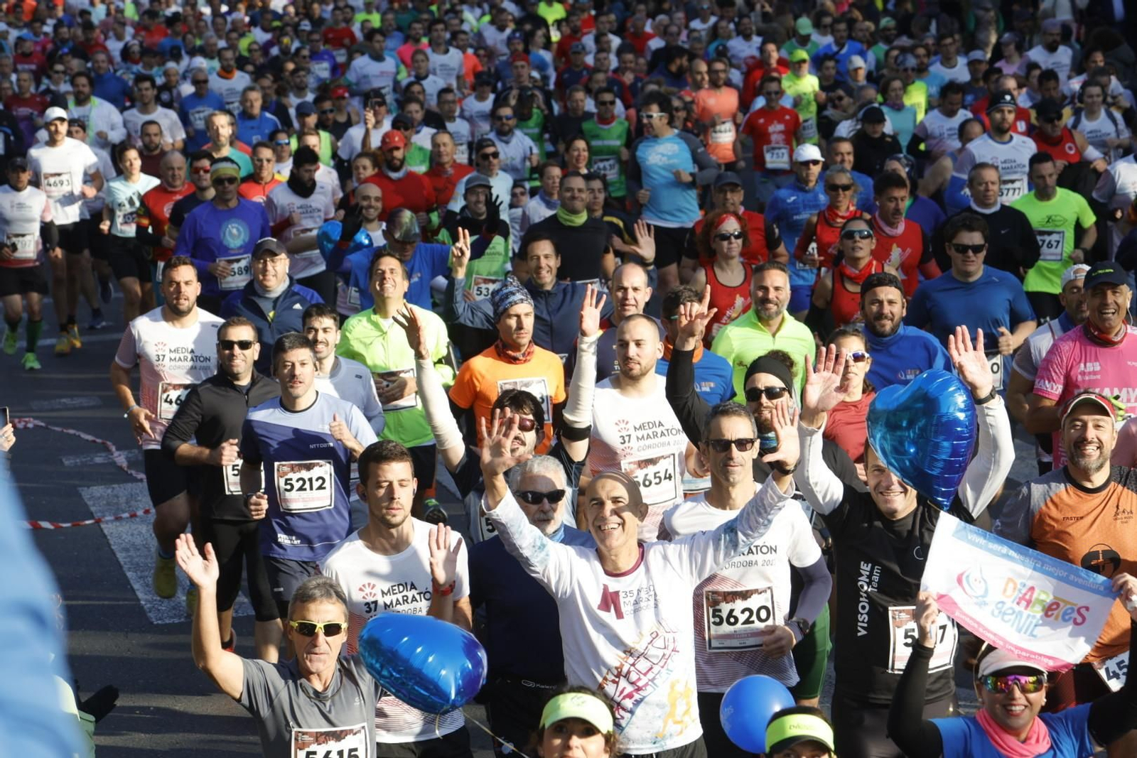 Media Maratón de Córdoba 2023: Las mejores fotos de la salida de la prueba Media Maratón de Córdoba 2023: Las mejores fotos de la salida de la prueba