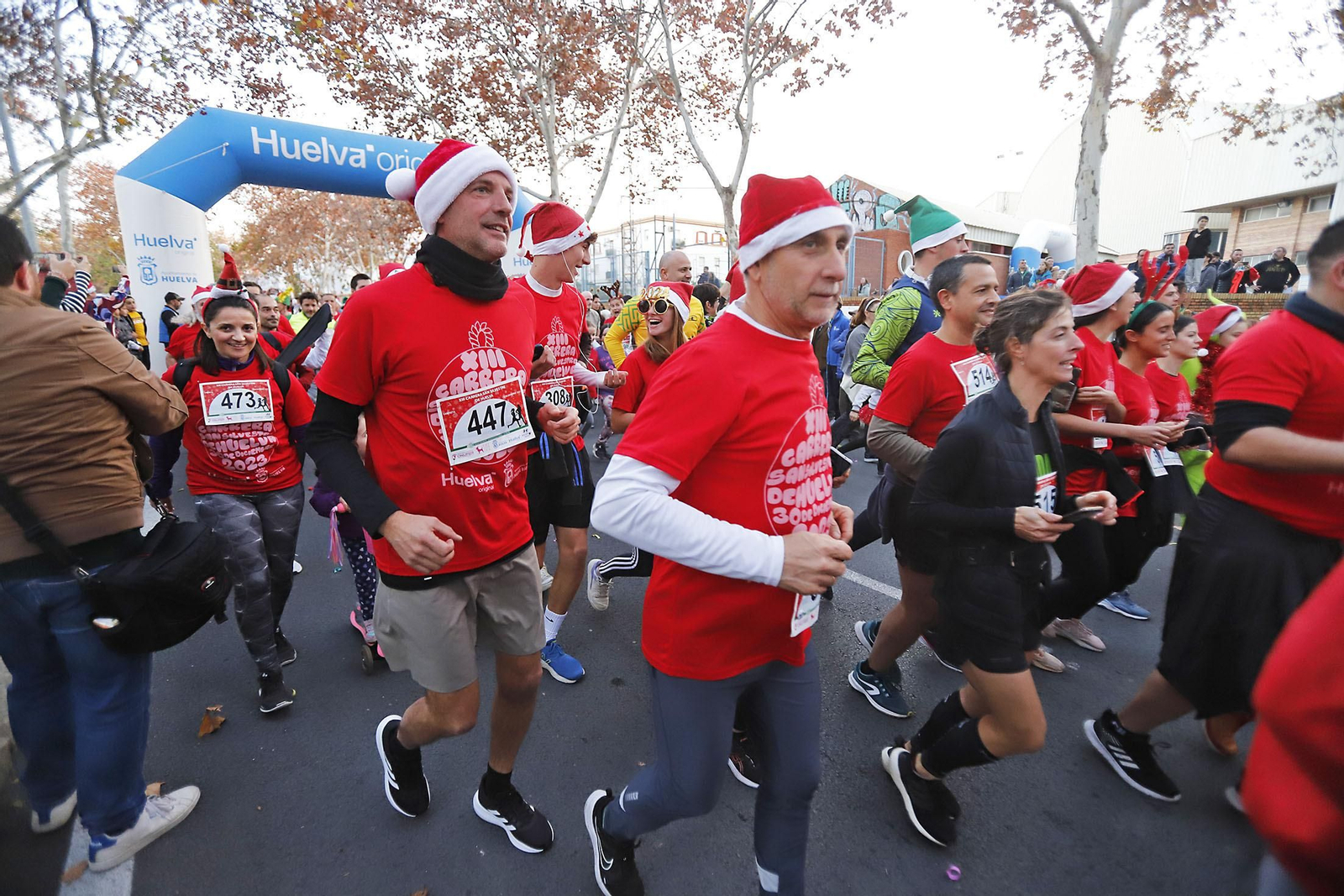 Imágenes de la XIII carrera de San Silvestre en Huelva