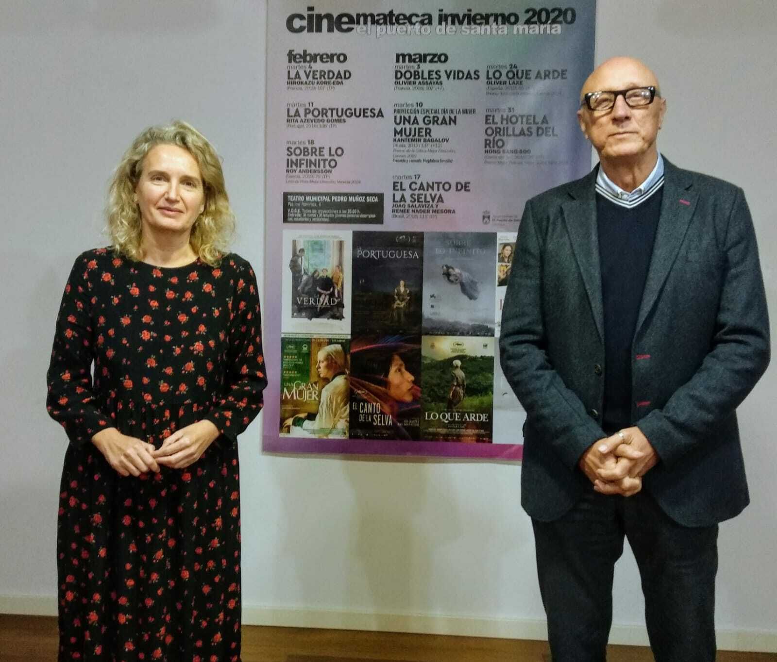 La concejala de Cultura Lola Campos, junto al técnico de Cultura, Antonio Ahúcha.