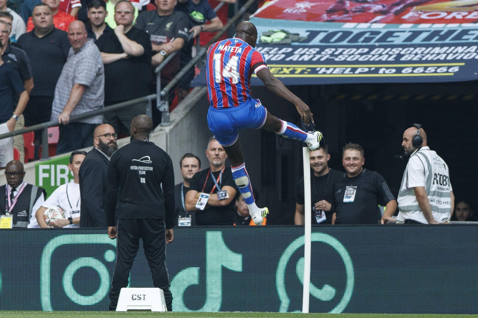 El título del Crystal Palace sobre el Liverpool, en imágenes (2-1)