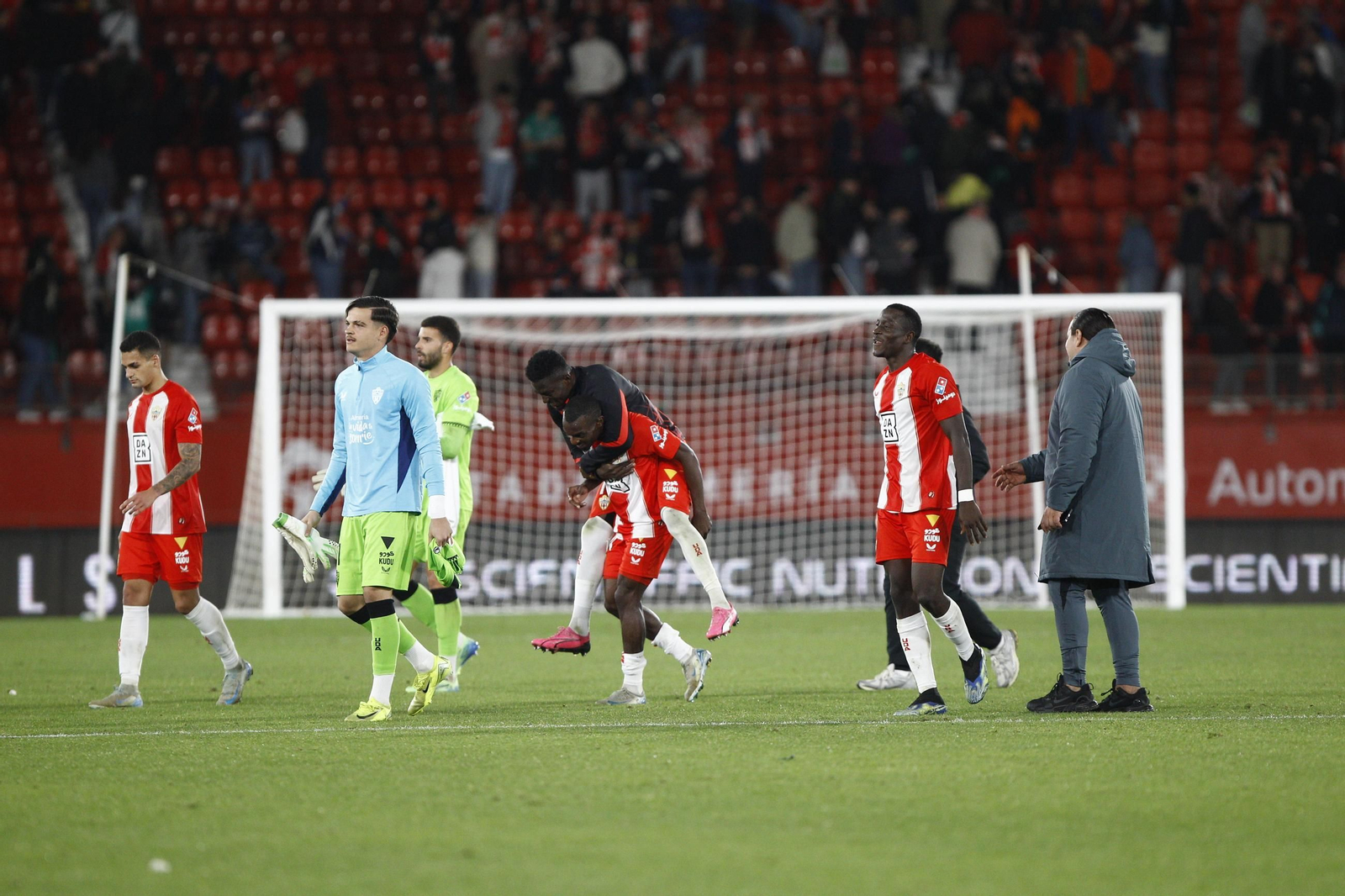 Las mejores imágenes del partido de fútbol U.D. Almería-Córdoba C.F.