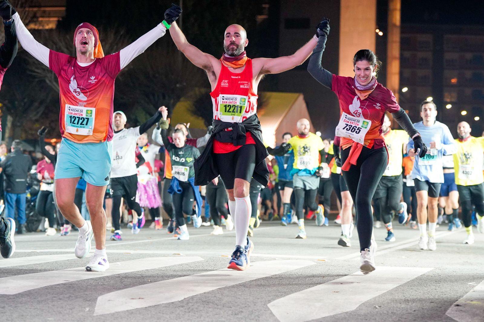 En imágenes: búscate en tu llegada a meta de la Carrera de San Antón 2026 (20)