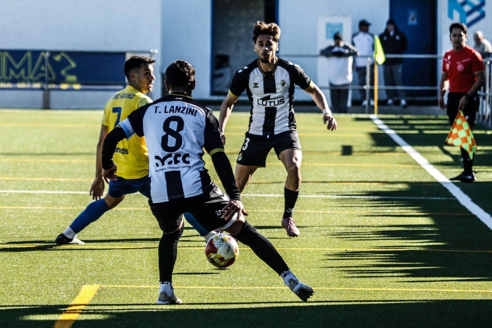 Las fotos de la victoria de la Balona en Conil