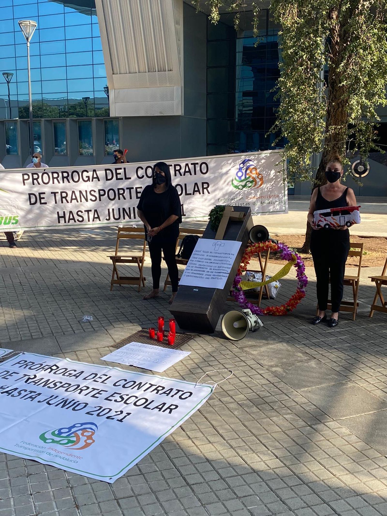 Protesta del sector del transporte escolar.