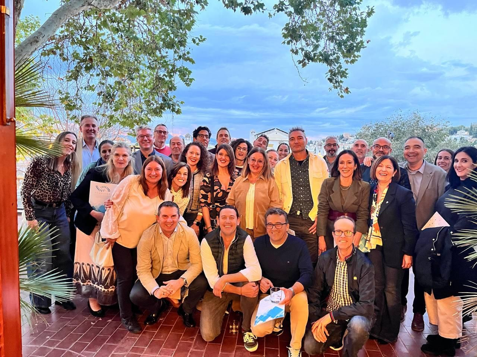 Reunión celebrada en el Palacio de Quinta Alegre para presentar las jornadas de abril de 2026 y los eventos previos.