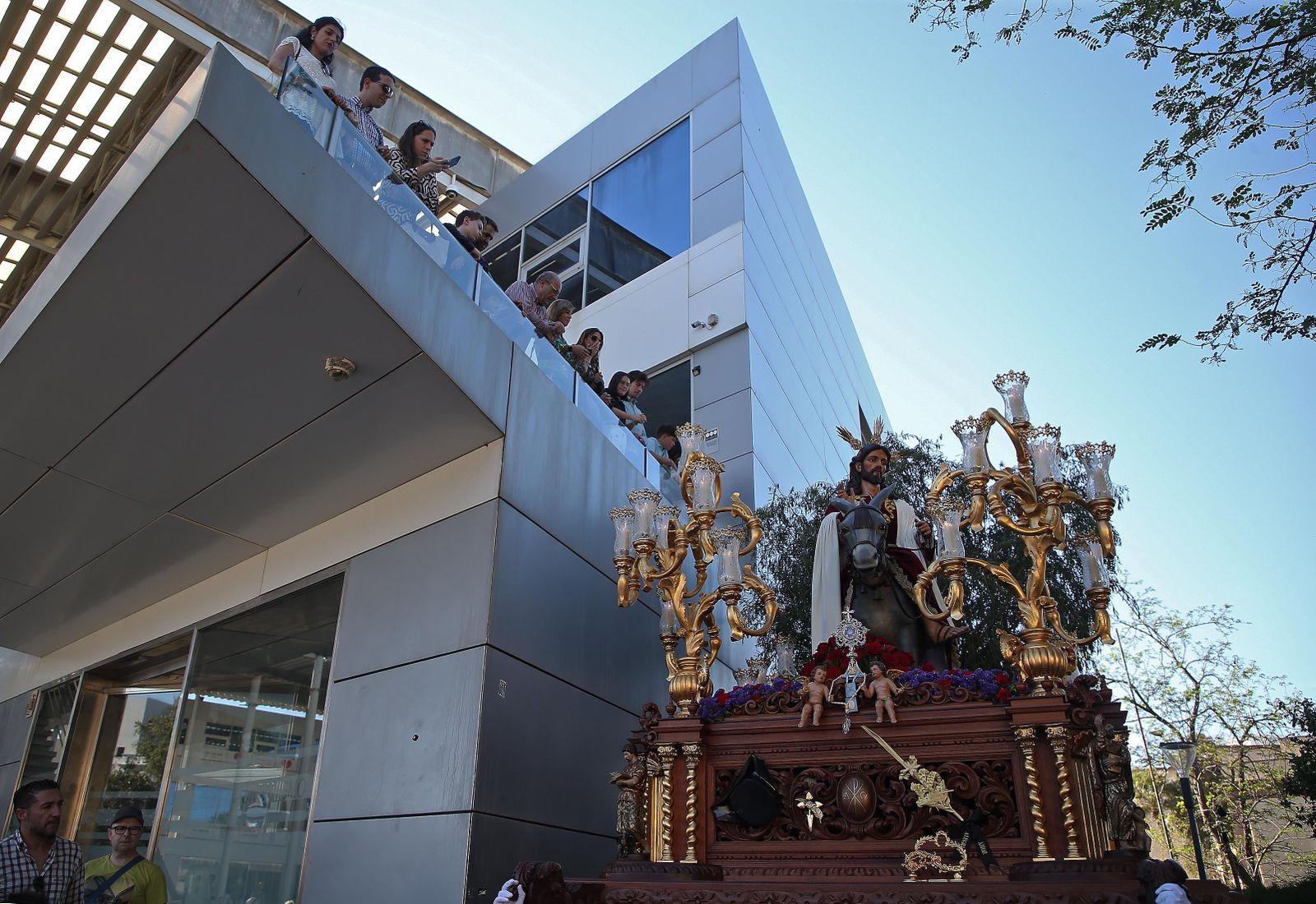Fotos del Domingo de Ramos en Algeciras: Borriquita y Oración en el Huerto