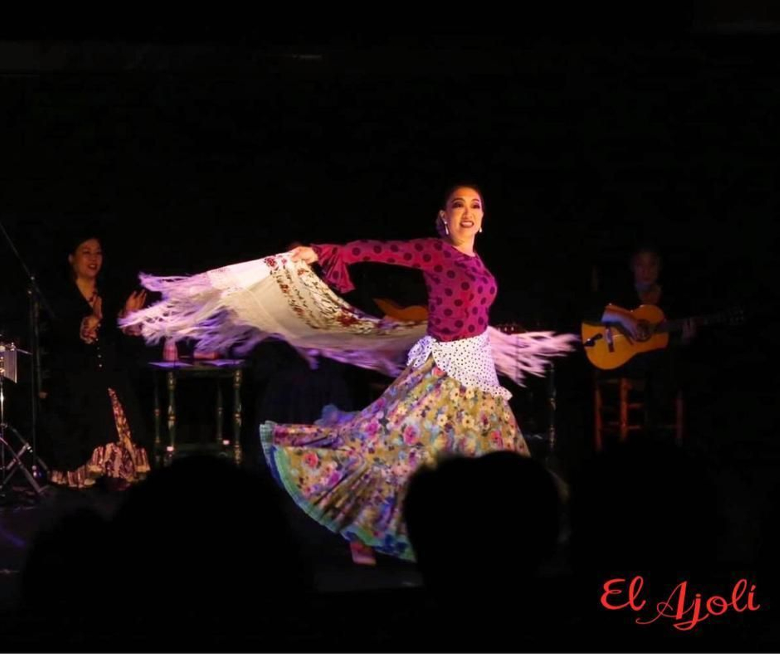 Almoradux y El Ajolí llevan la moda flamenca a Japón