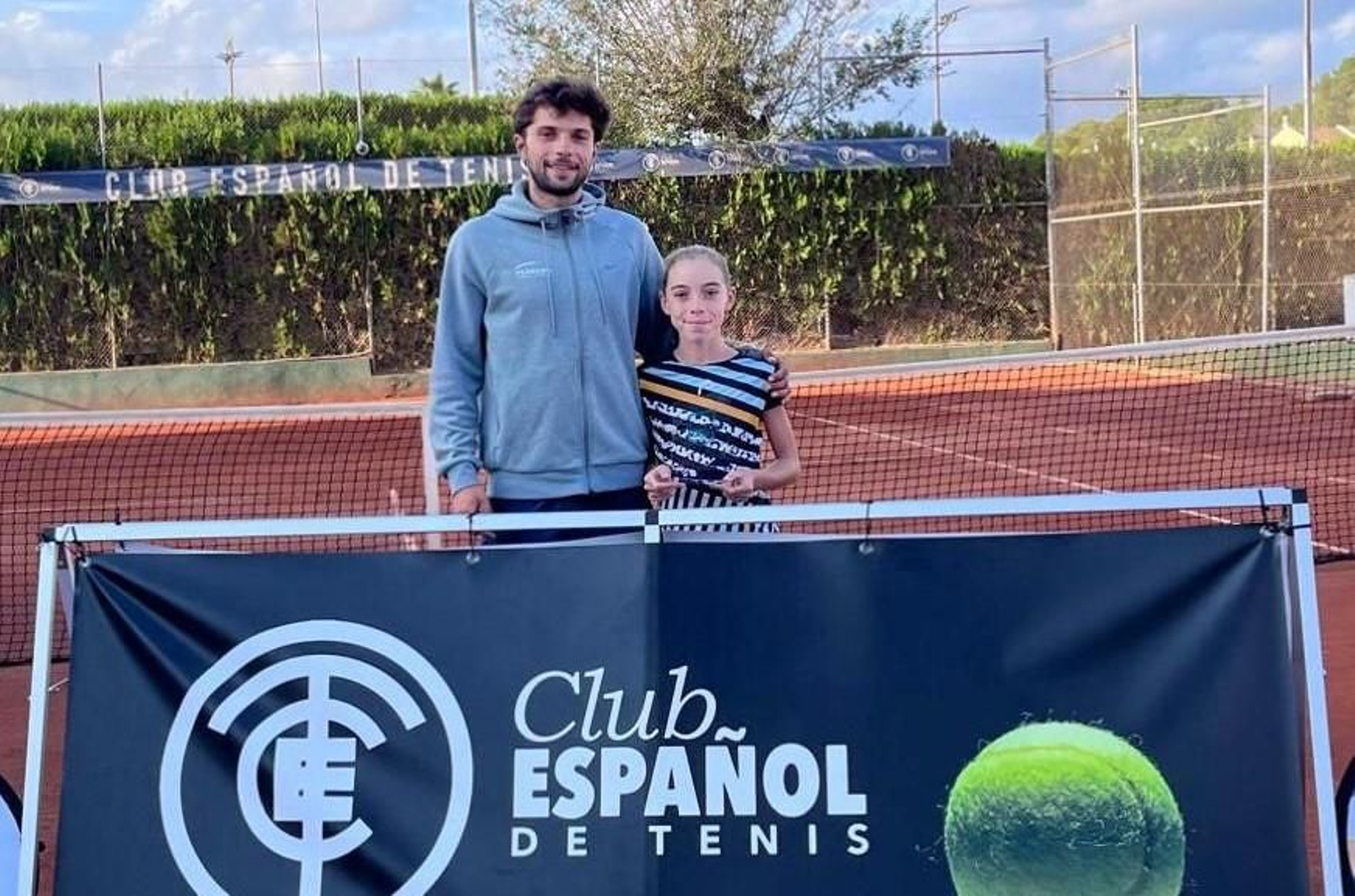 Paula Cuevas mantiene una brillante progresión.