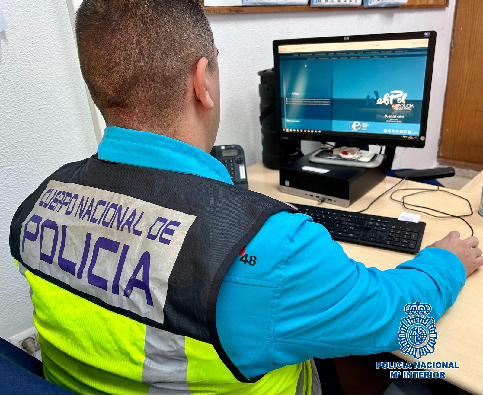 Agente de la Policía Nacional de la Unidad de Delitos Telemáticos