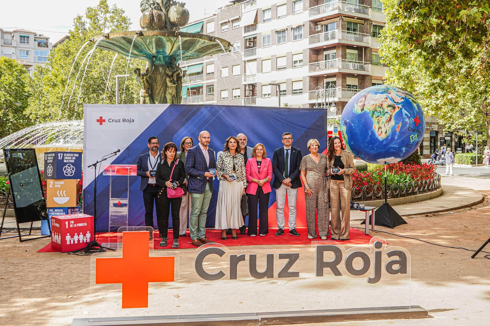 Así ha vivido Granada el Día de la Banderita de Cruz Roja: todas las imágenes