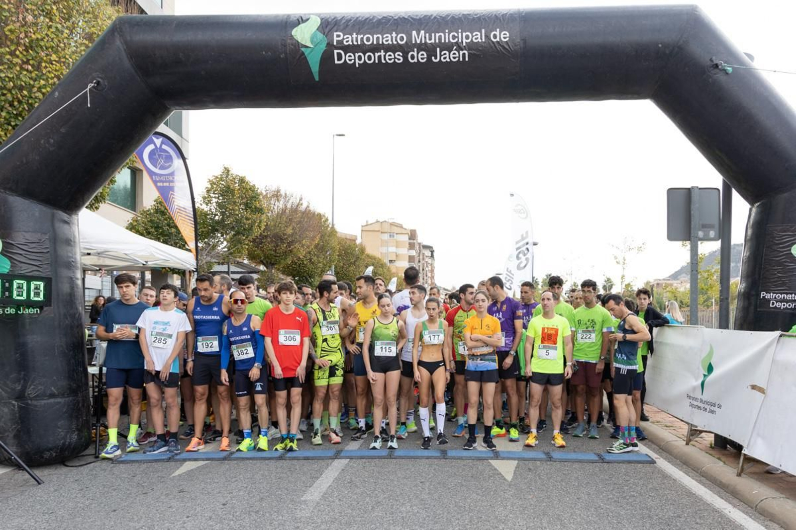 Jaén corre por la NO violencia y la igualdad en la XI carrera organizada por CSIF, en imágenes
