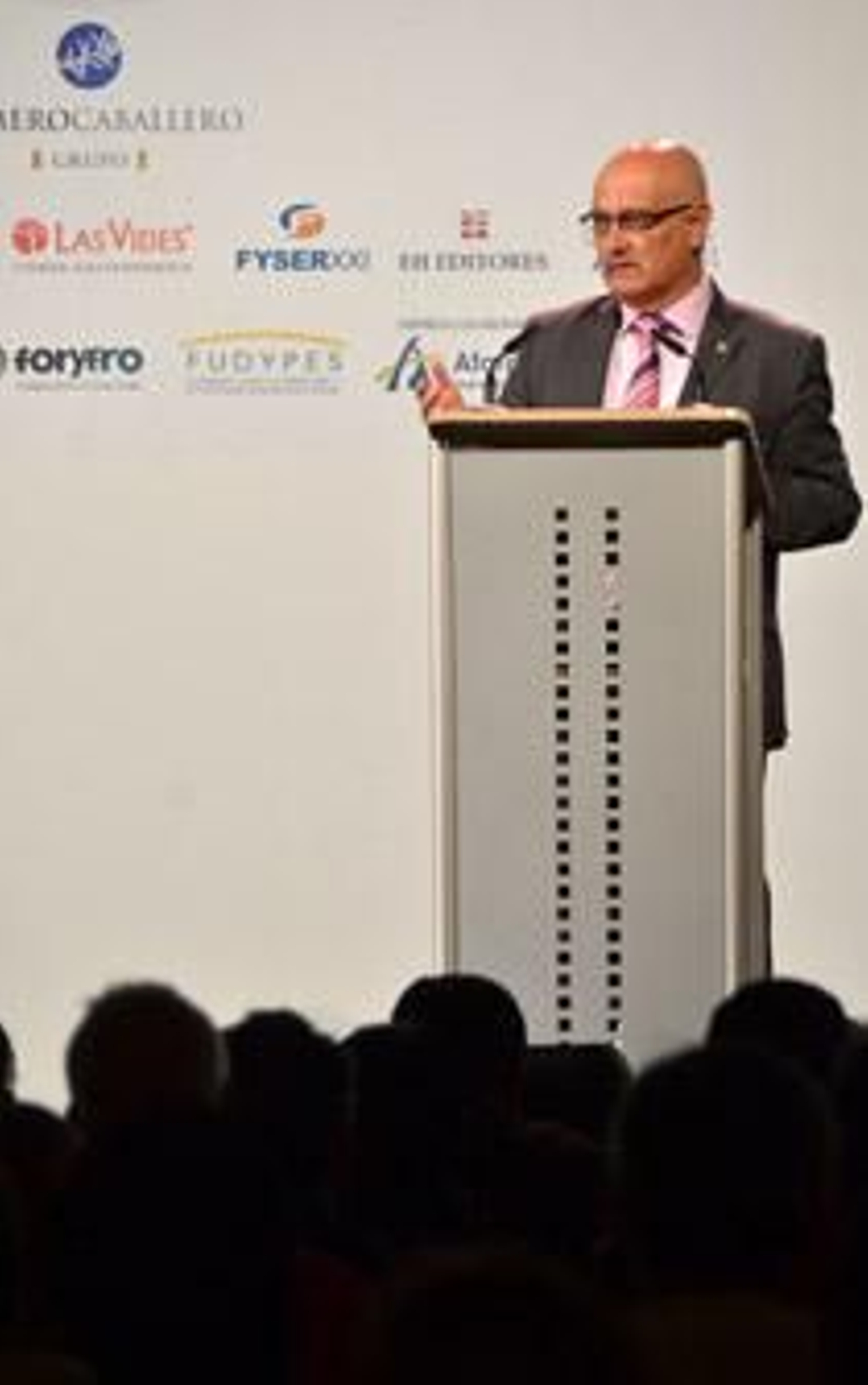 "La crisis educativa es aún más profunda que la económica"