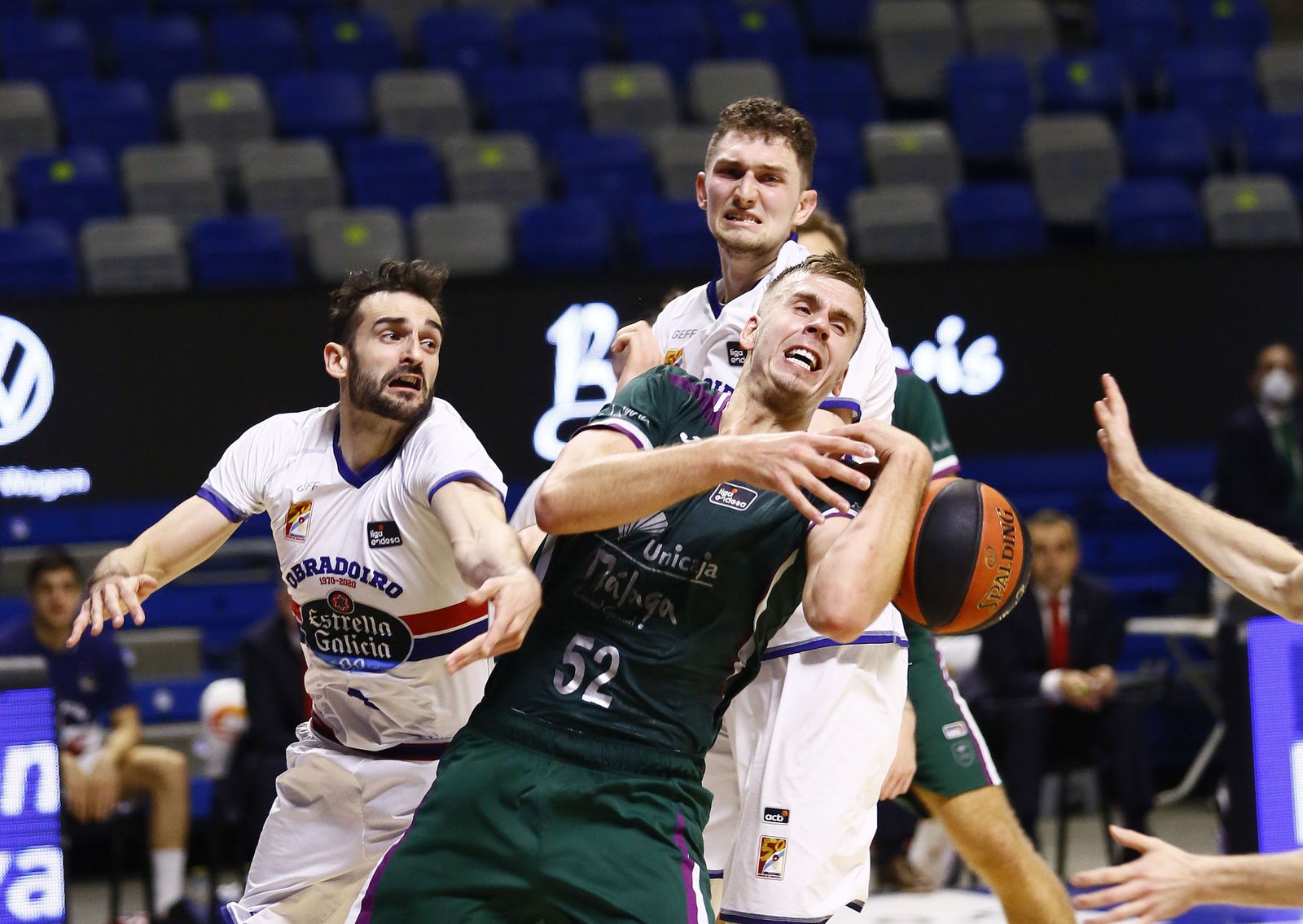 El Unicaja-Obradoiro, en fotos