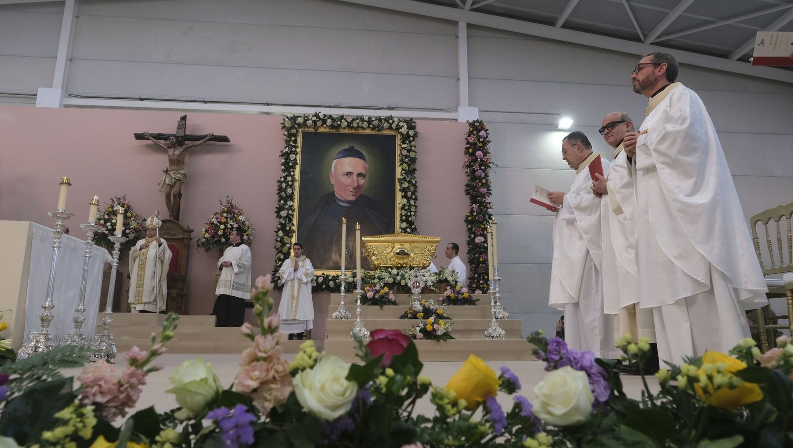 Así se ha vivido la beatificación del Cura Valera: las imágenes del acto en Huércal-Overa