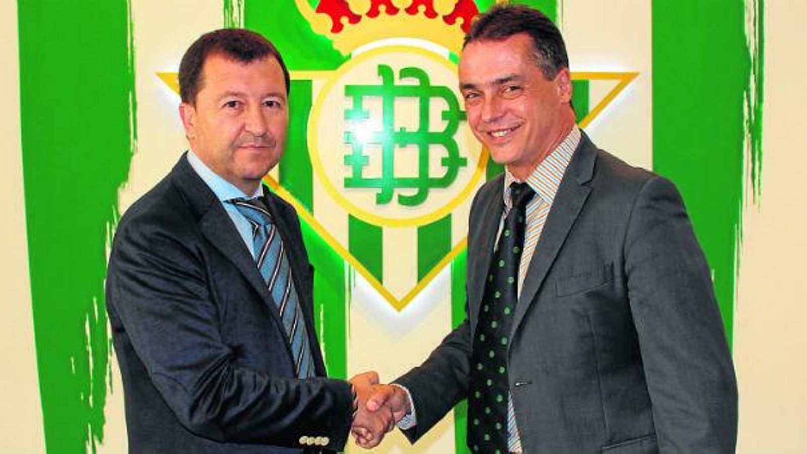 Alexis posa junto a Chuti Molina.