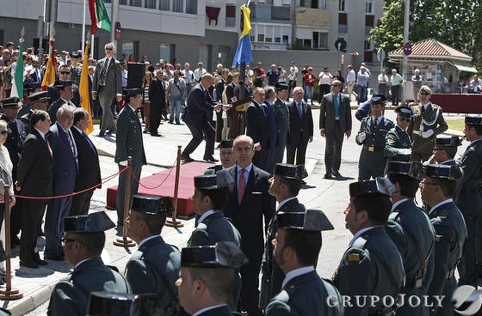 El Ayuntamiento de Algeciras dedica una calle a la Benemérita en "agradecimiento a su trabajo"

Foto: Erasmo Fenoy