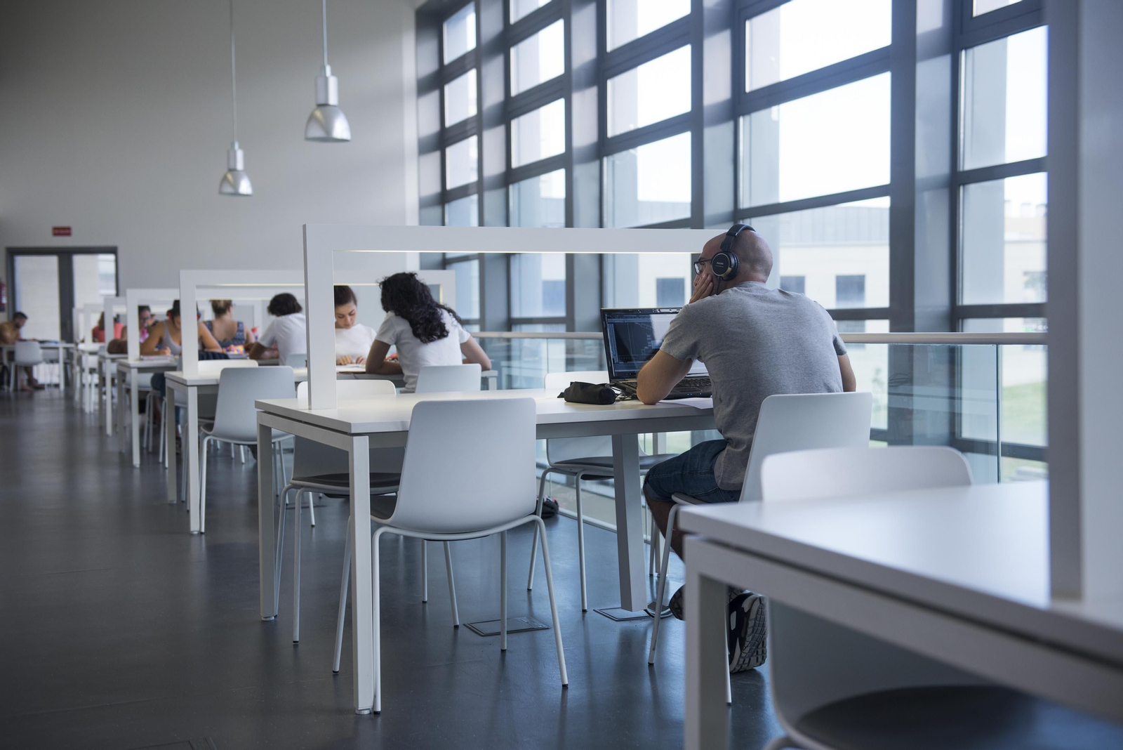 Imagen de archivo de la sala de estudio del campus del PTS.