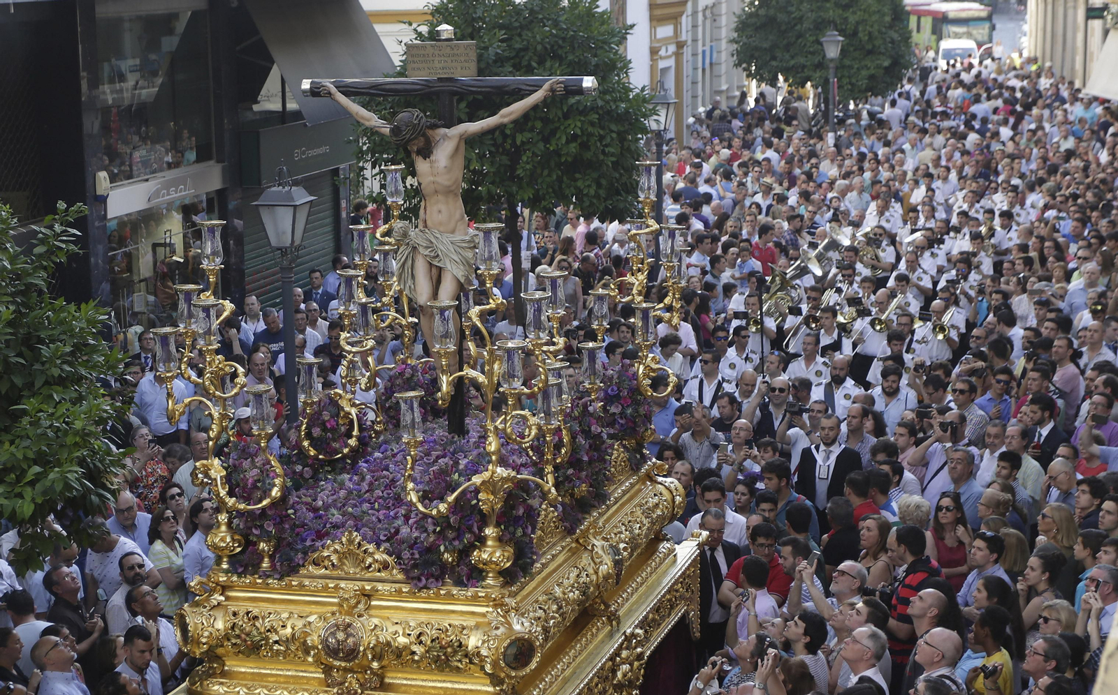 El Cristo de los Desamparados en la procesión de junio de 2017