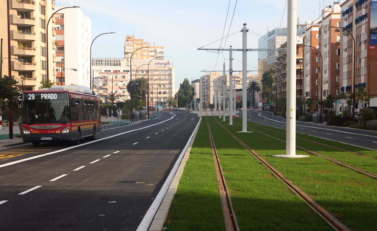 Apertura al tráfico de la Avda San Francisco Javier