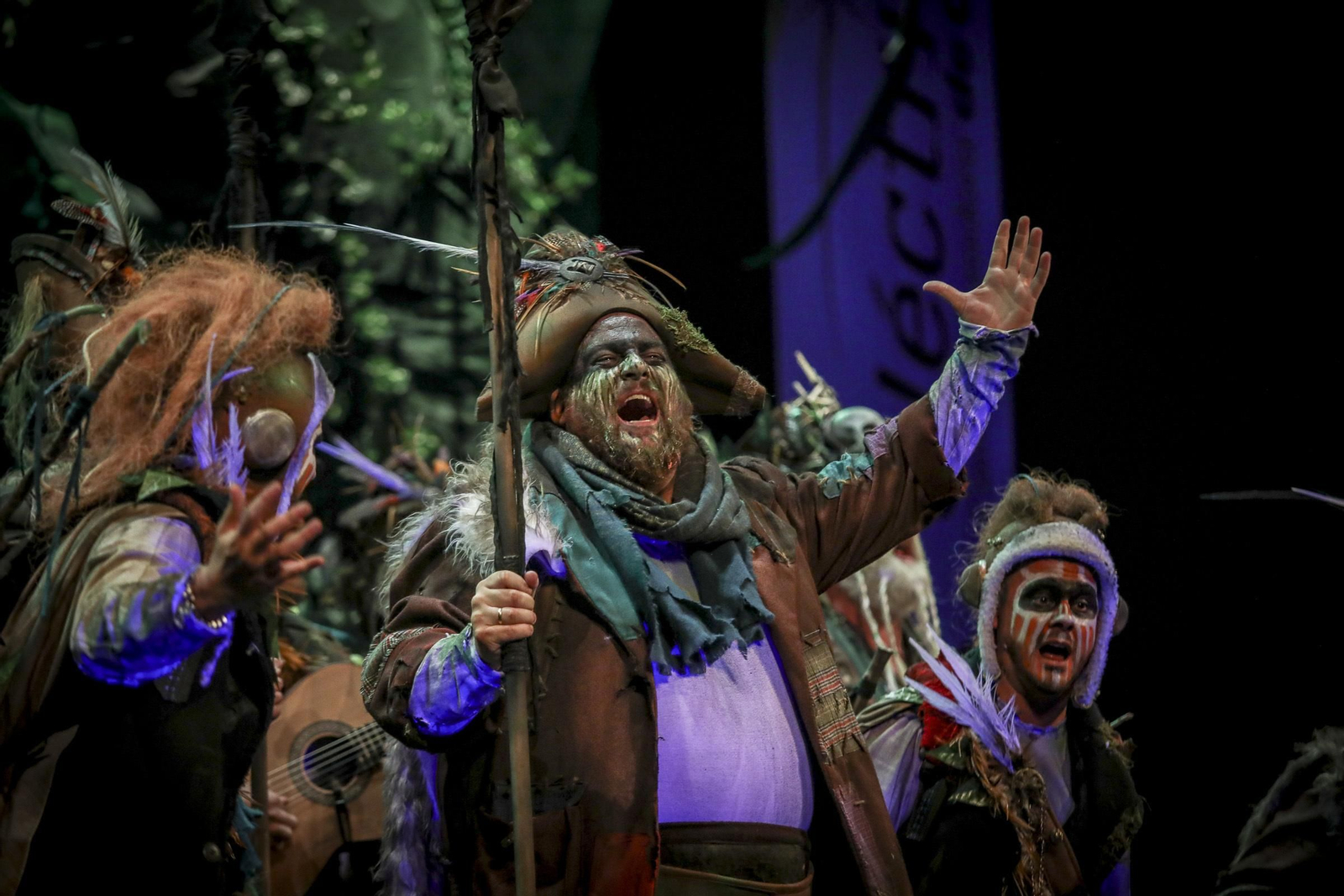 Comparsa Los salvajes. Foto Jesus Marin