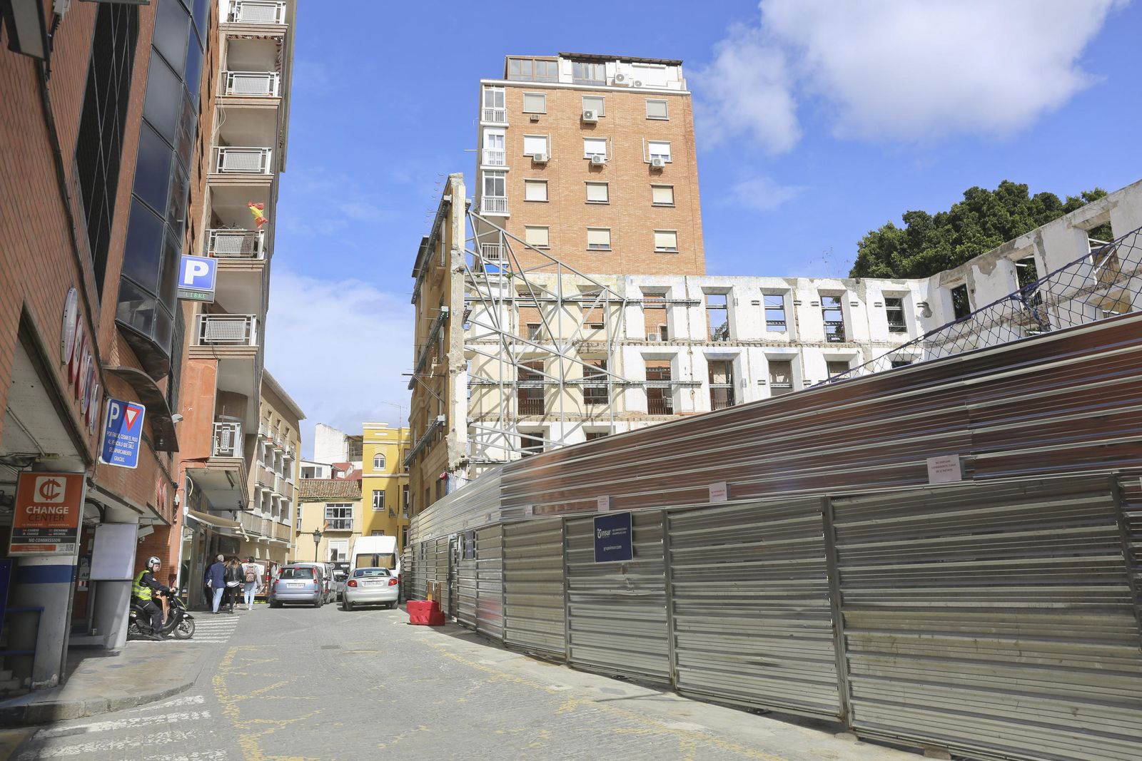 Obras en Tejón y Rodríguez.