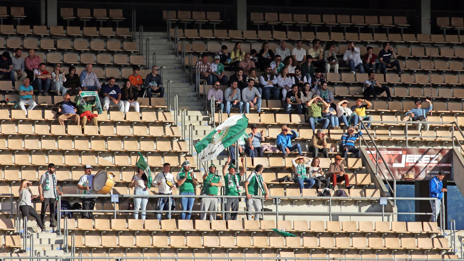 Búscate en el Xerez DFC - Antequera CF