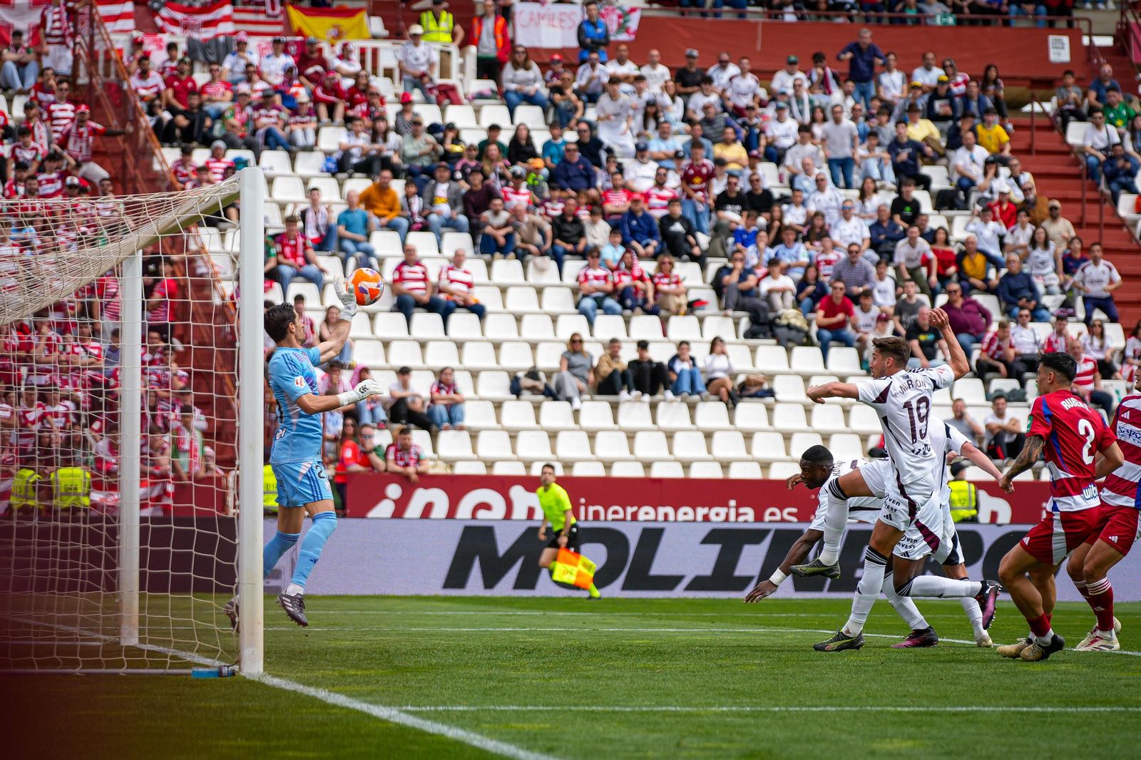 Encuéntrate en la grada en la invasión rojiblanca del Carlos Belmonte