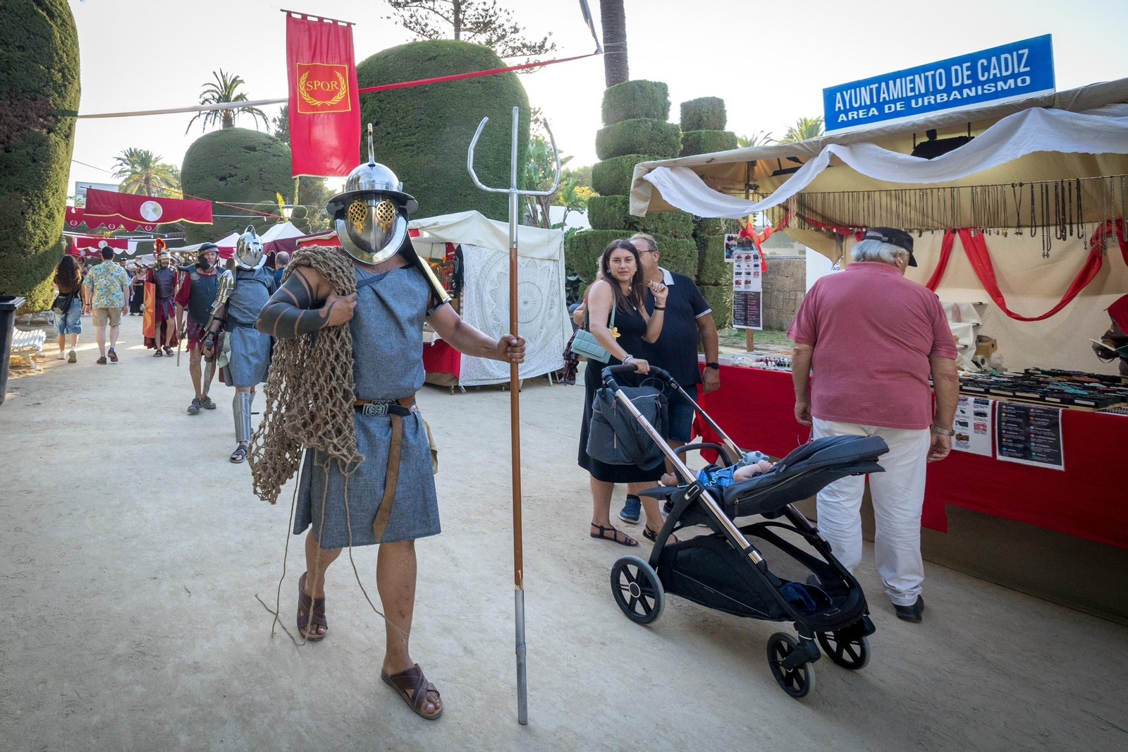 Las imágenes del Mercado Romano en el Parque Genovés de Cádiz