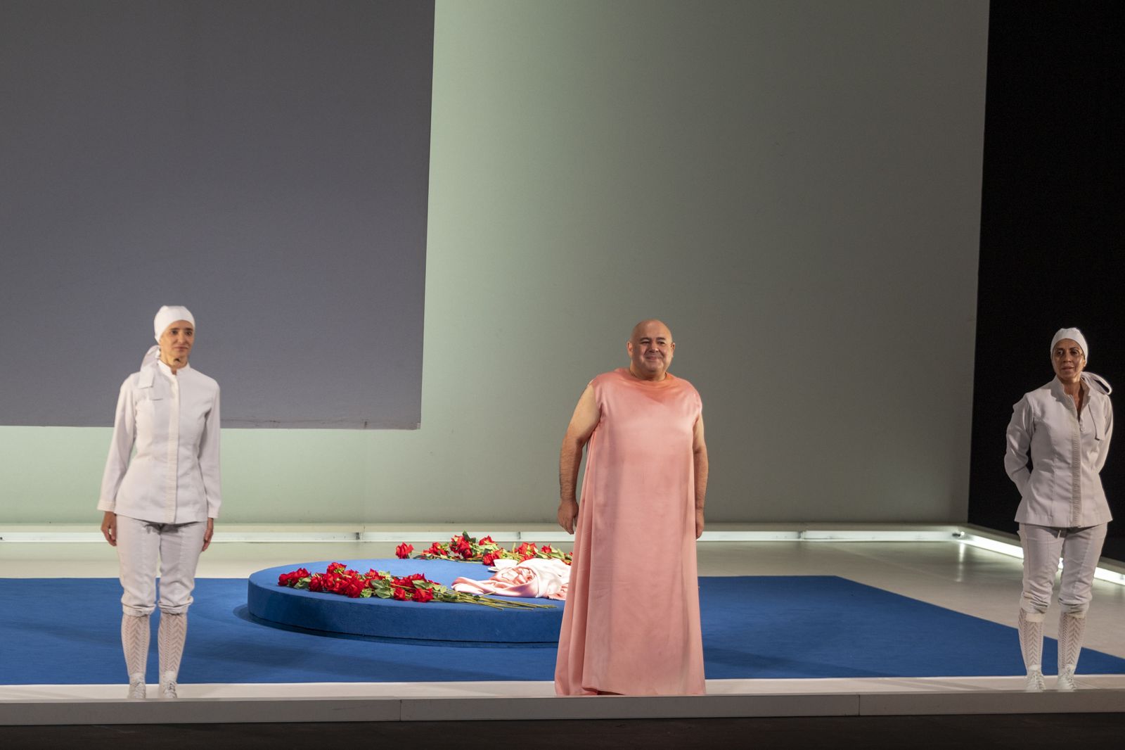 Los tres protagonistas de la nueva versión de ‘Las Criadas’ de Genet.