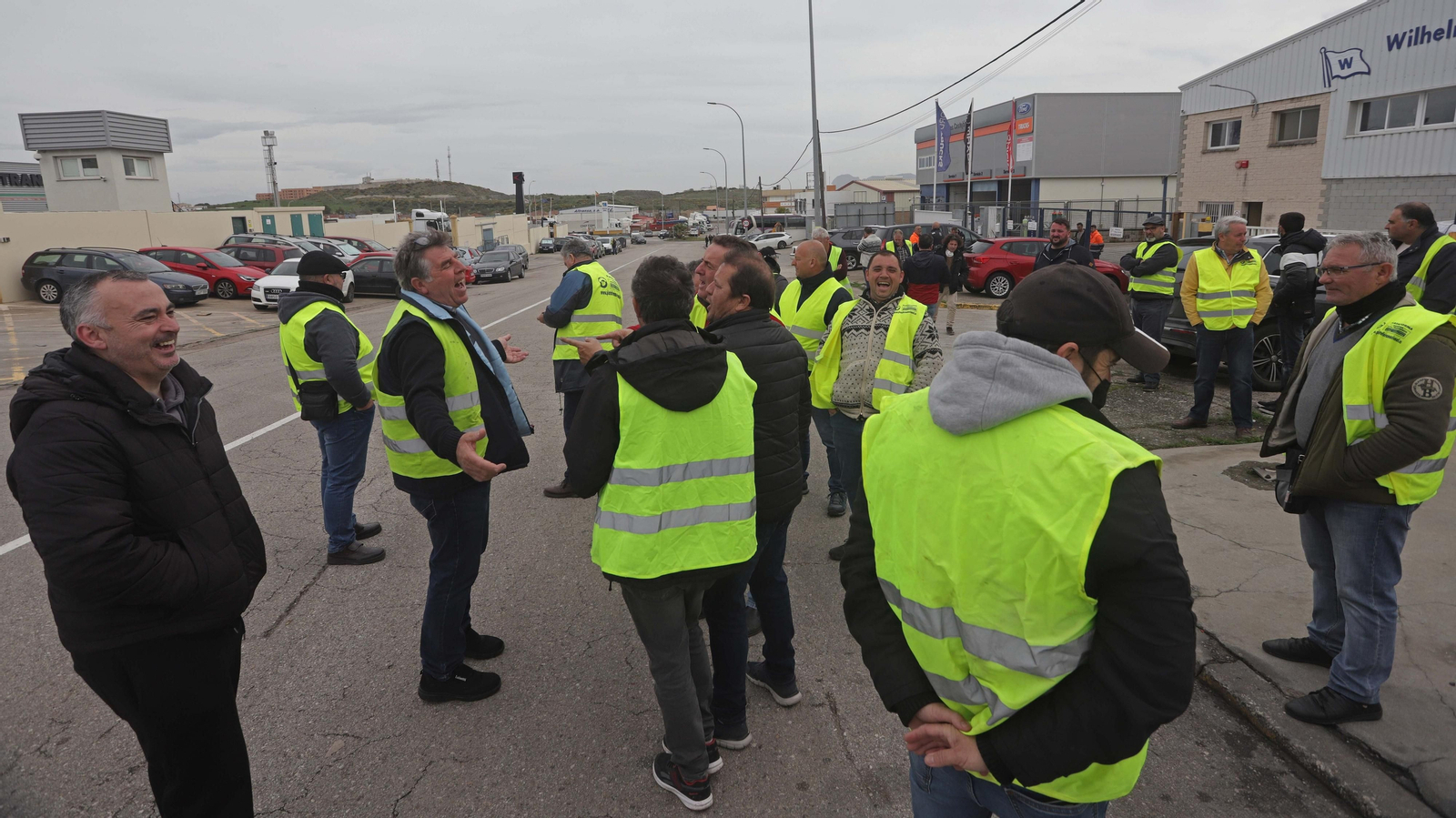 Fotos de la cuarta jornada de huelga de camioneros en Algeciras