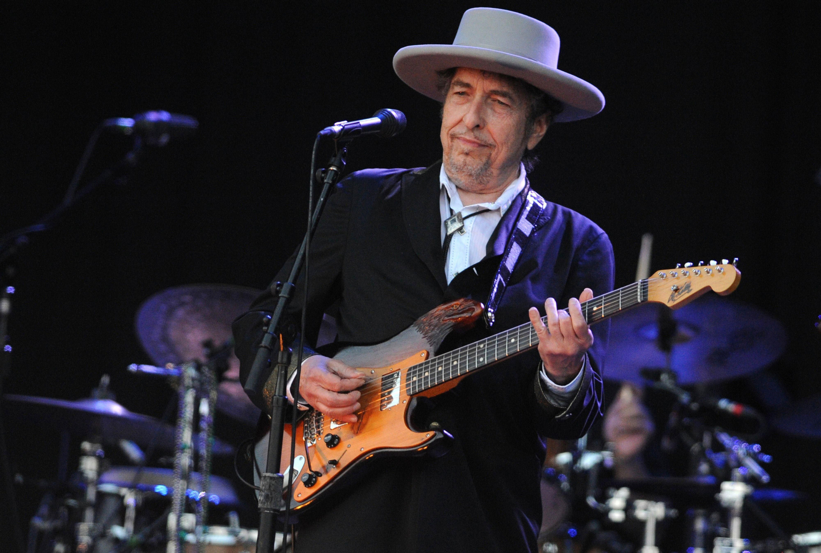Bob Dylan, durante un concierto en Carhaix-Plouguer (Francia) en el verano de 2012.