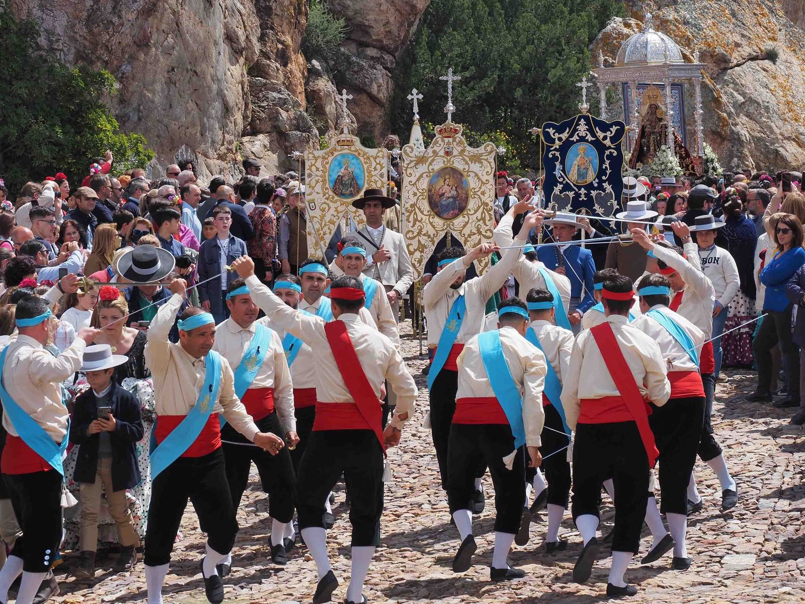 Las mejores imágenes de la Romería de la Virgen de la Peña 2022