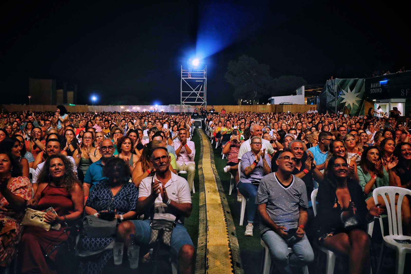 Búscate en el concierto de Pastora Soler en el Bahía Sound de San Fernando