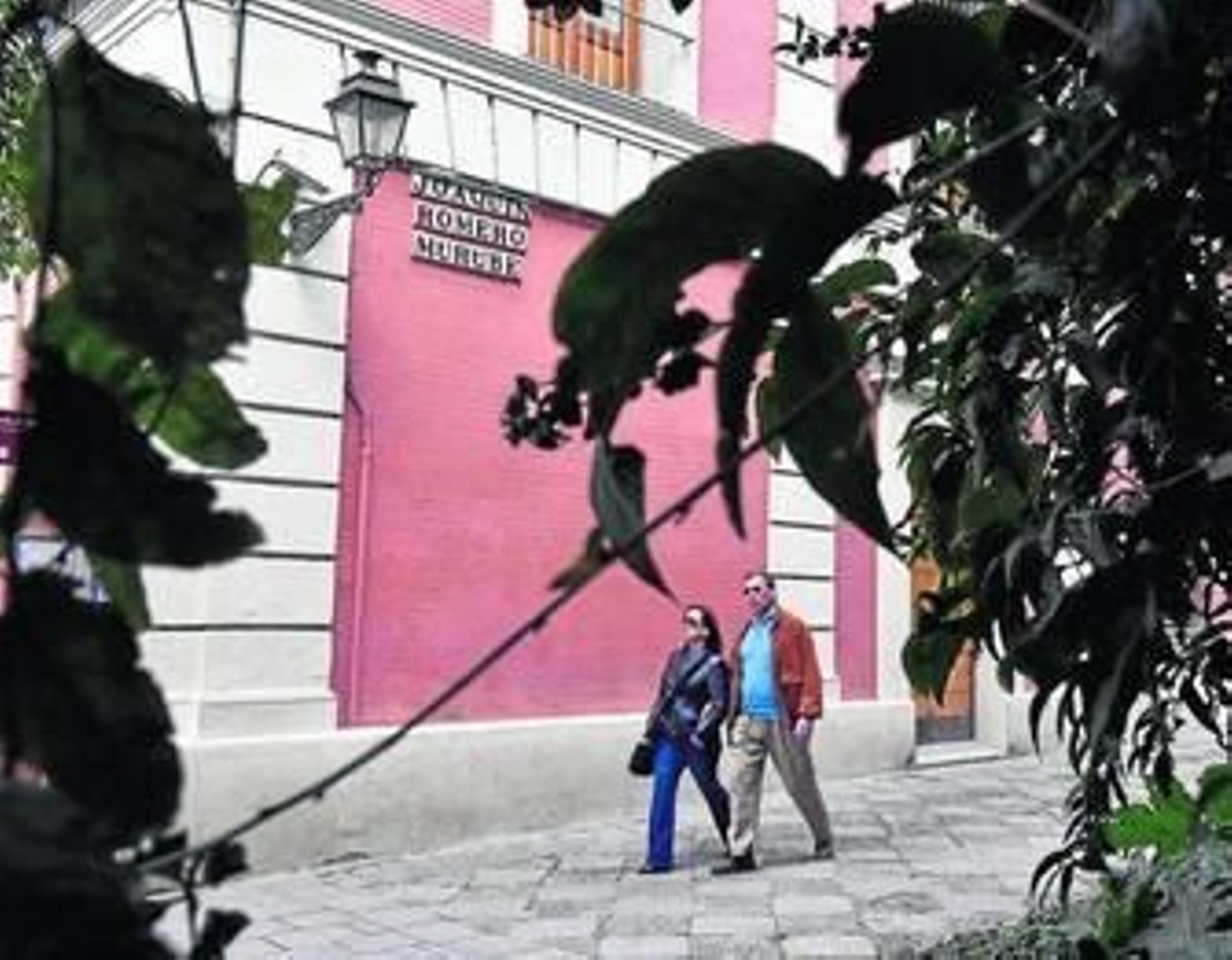 Calle Antonio Rodríguez Buzón, perpendicular a la calle San Gregorio donde está el Consejo de Cofradías.