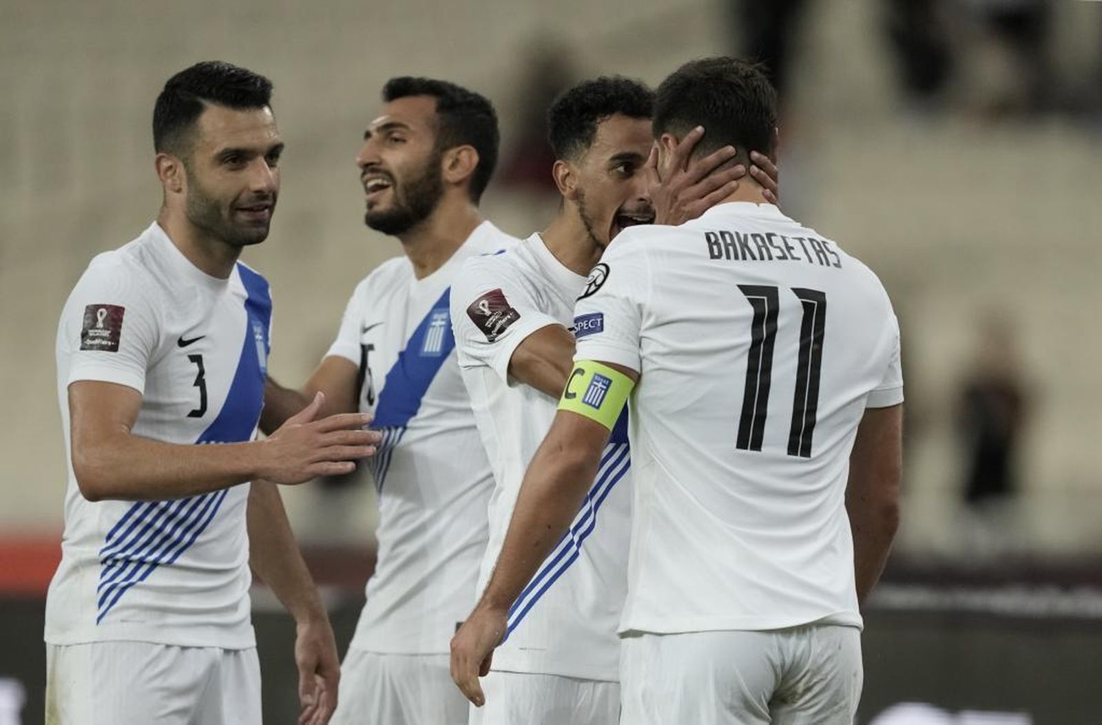 Grecia celebra uno de sus goles