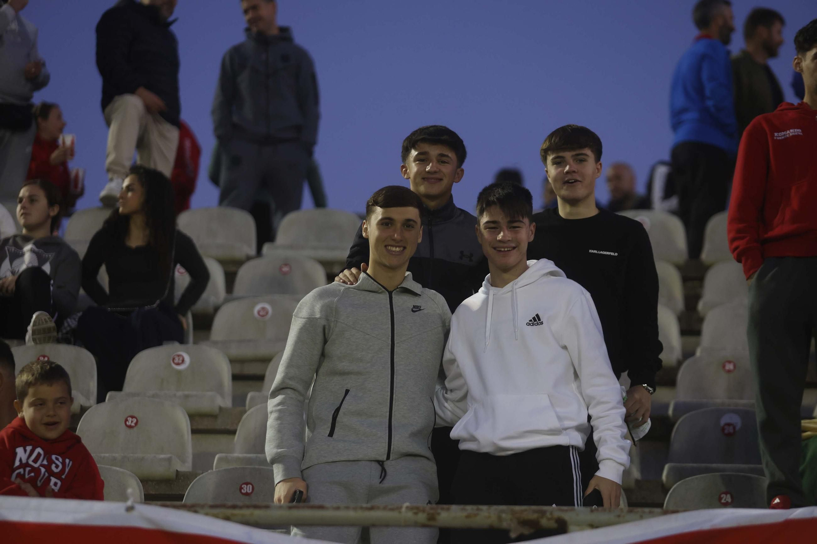 Búscate en el Algeciras - Betis Deportivo en el Nuevo Mirador