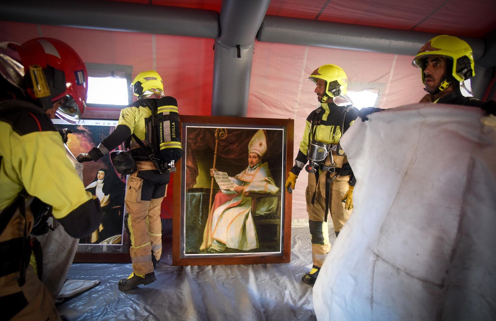 Simulacro de incendio en la Catedral y el Archivo de Indias