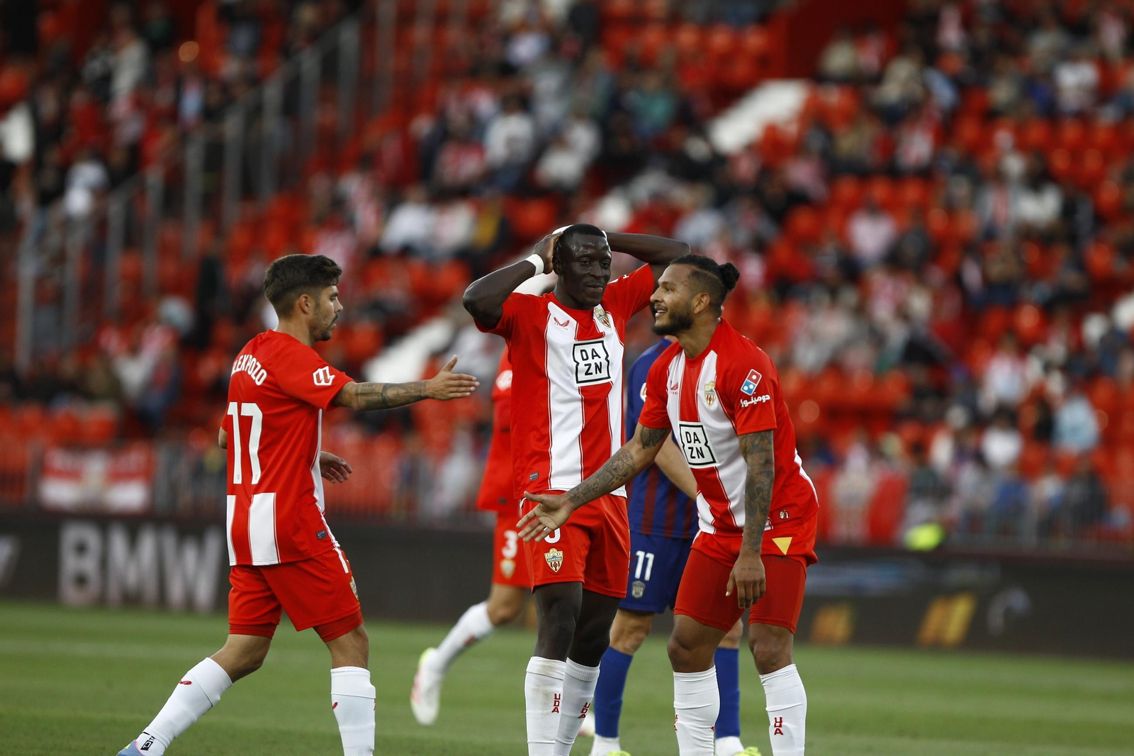 El U.D. Almería-C.D. Eldense, en imágenes