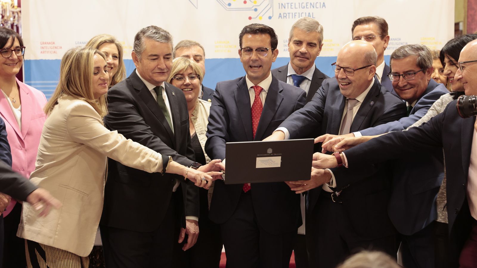 Lanzamiento de la candidatura de Granada a la sede de la AESIA