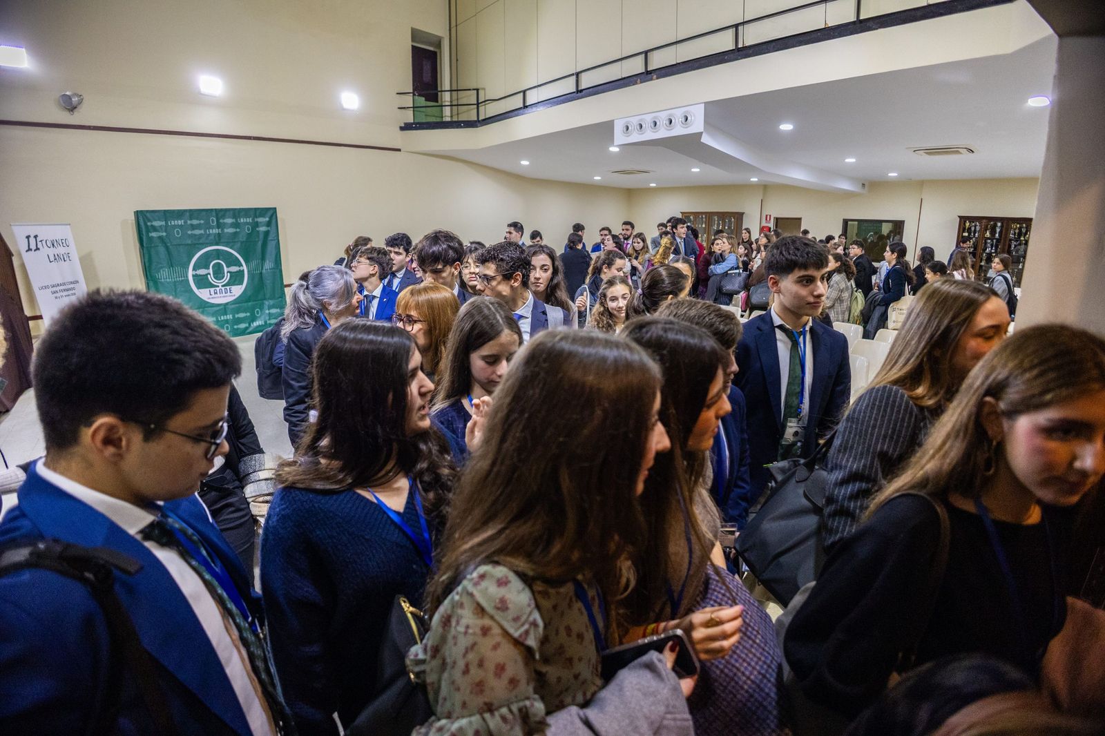 Las imágenes del torneo de la Liga Andaluza de Debate Escolar celebrada en el Liceo de San Fernando