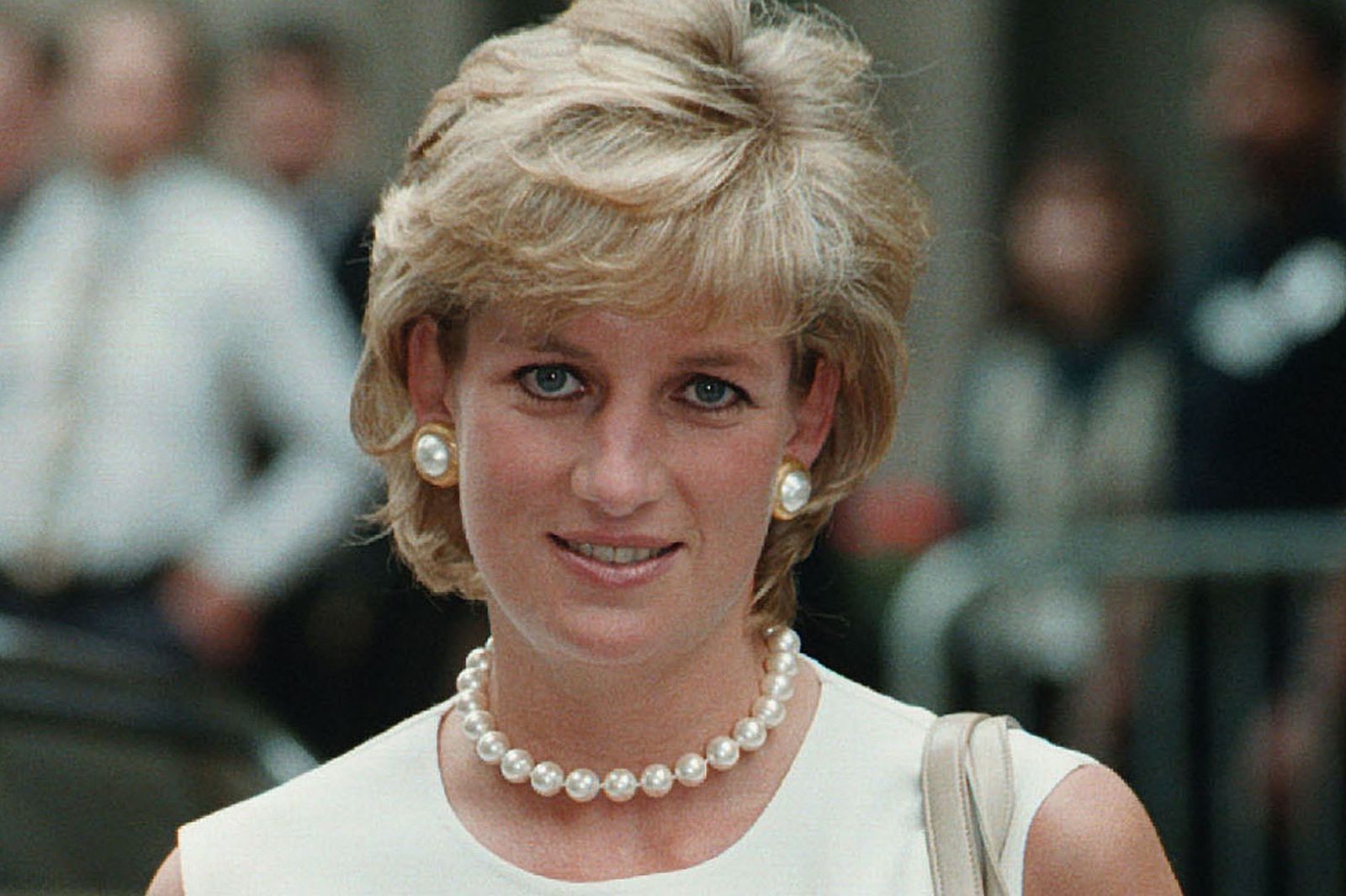 Primer plano de la princesa Diana, sólo unos años antes de morir.