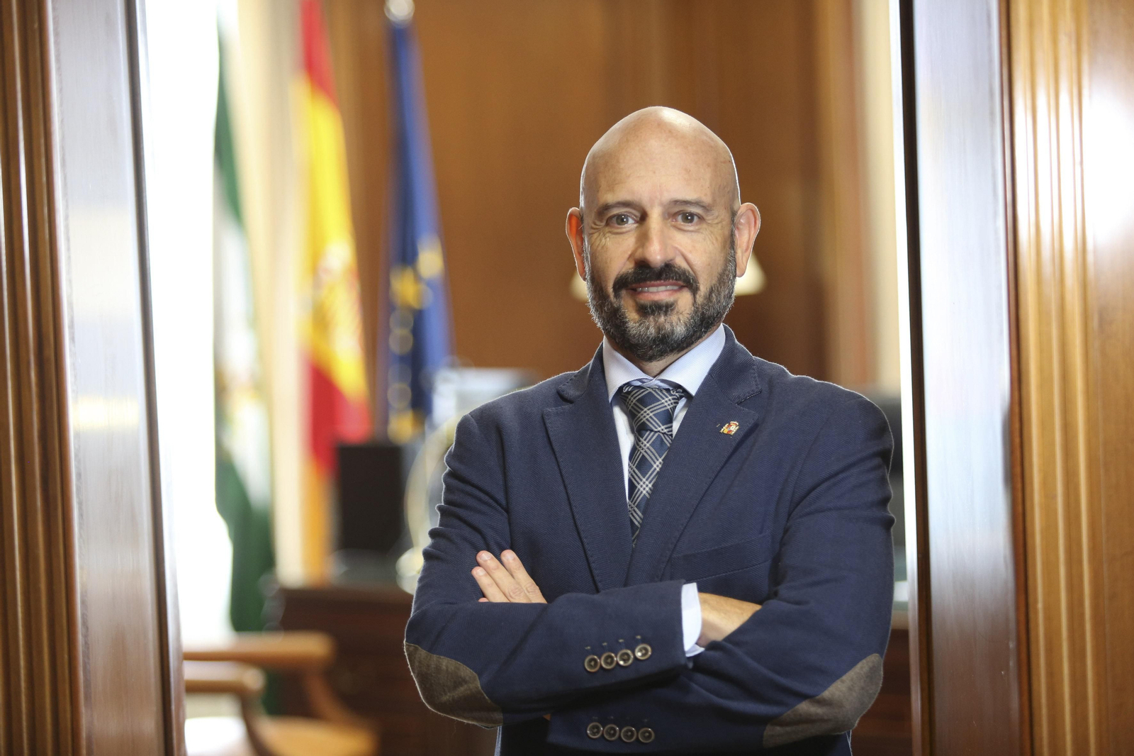 Javier Salas en la sede de la subdelegación del Gobierno en Málaga. Javier Salas en la sede de la subdelegación del Gobierno en Málaga.