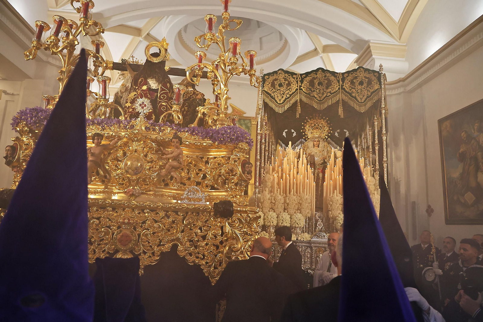 Miércoles Santo: La Hermandad de La Esperanza por las calles de Huelva