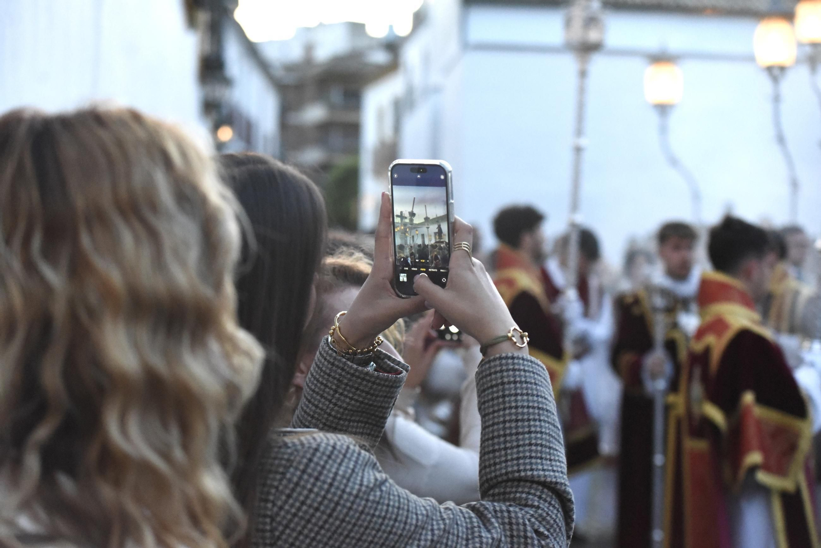 El vía crucis del Señor de la Humildad y Paciencia de Córdoba, en imágenes